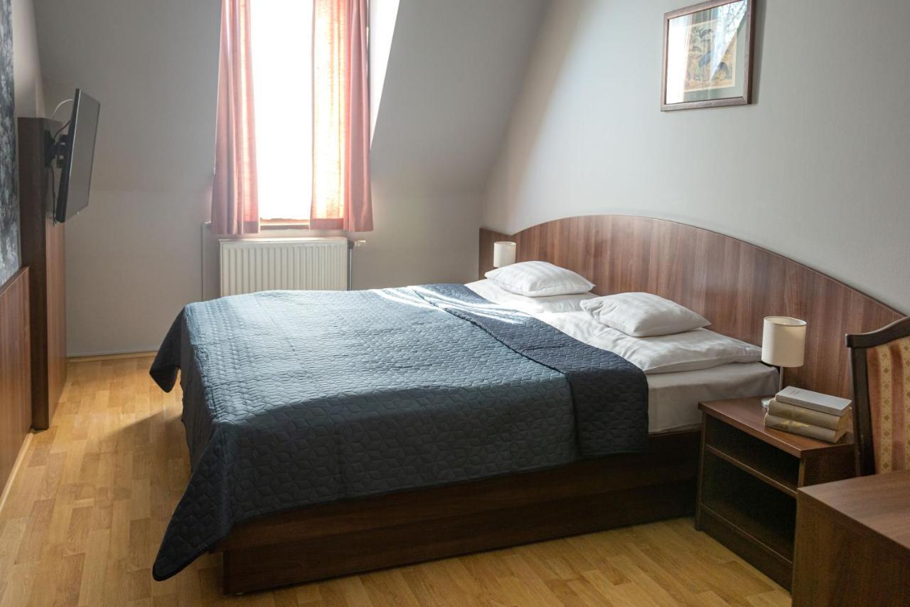 Tercia Hubertus Panzió Sopron Exterior foto